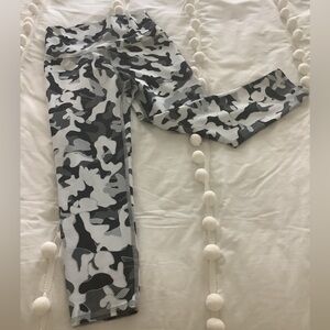 Evolution and Creation Workout Tights S